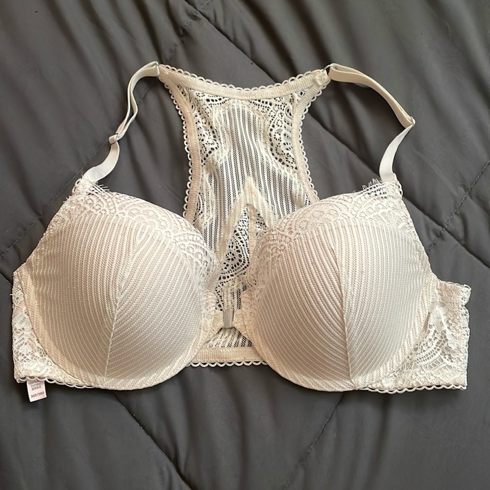 Victoria’s Secret Dream Angels Lined Demi Good Used Condition